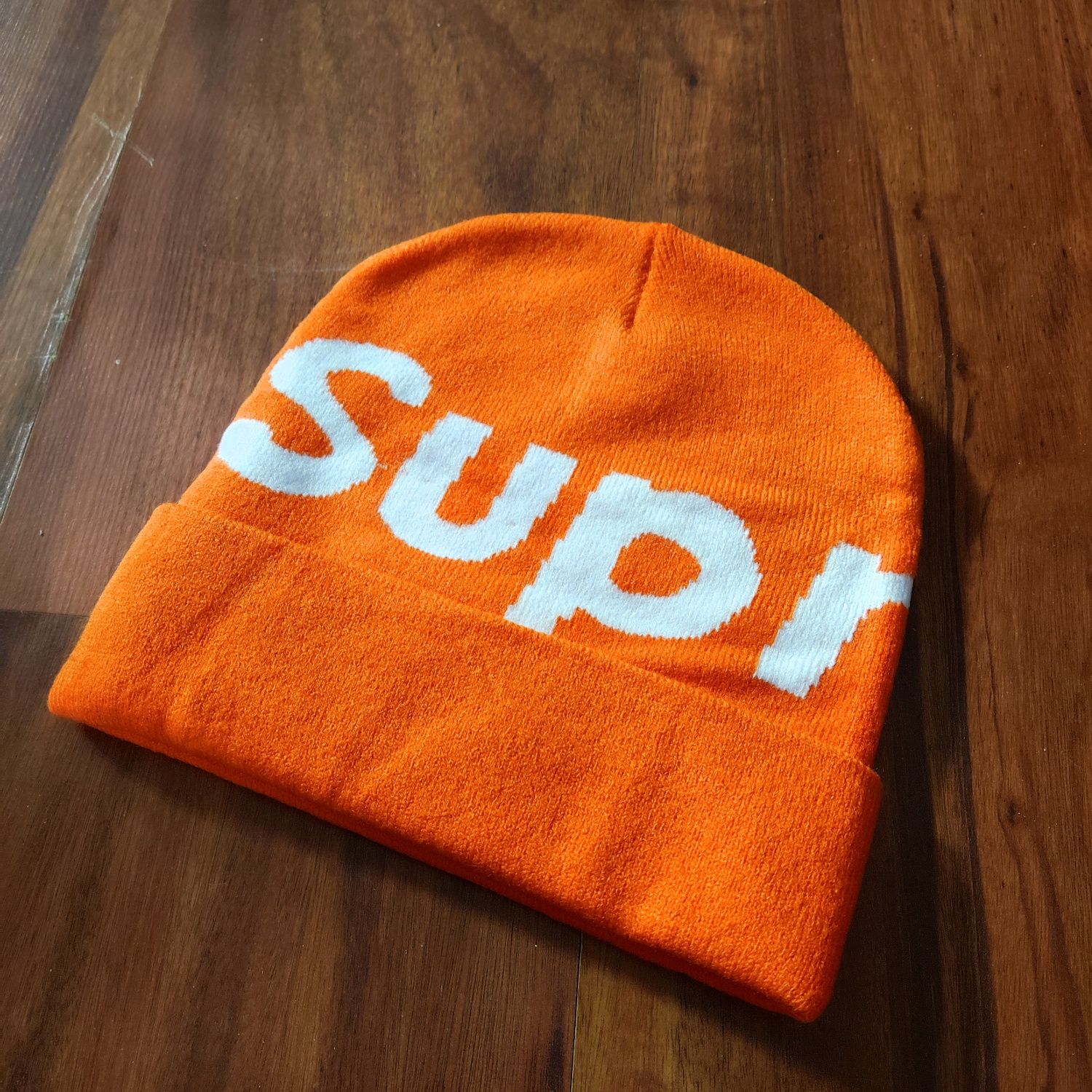 Czapka Supreme Orange