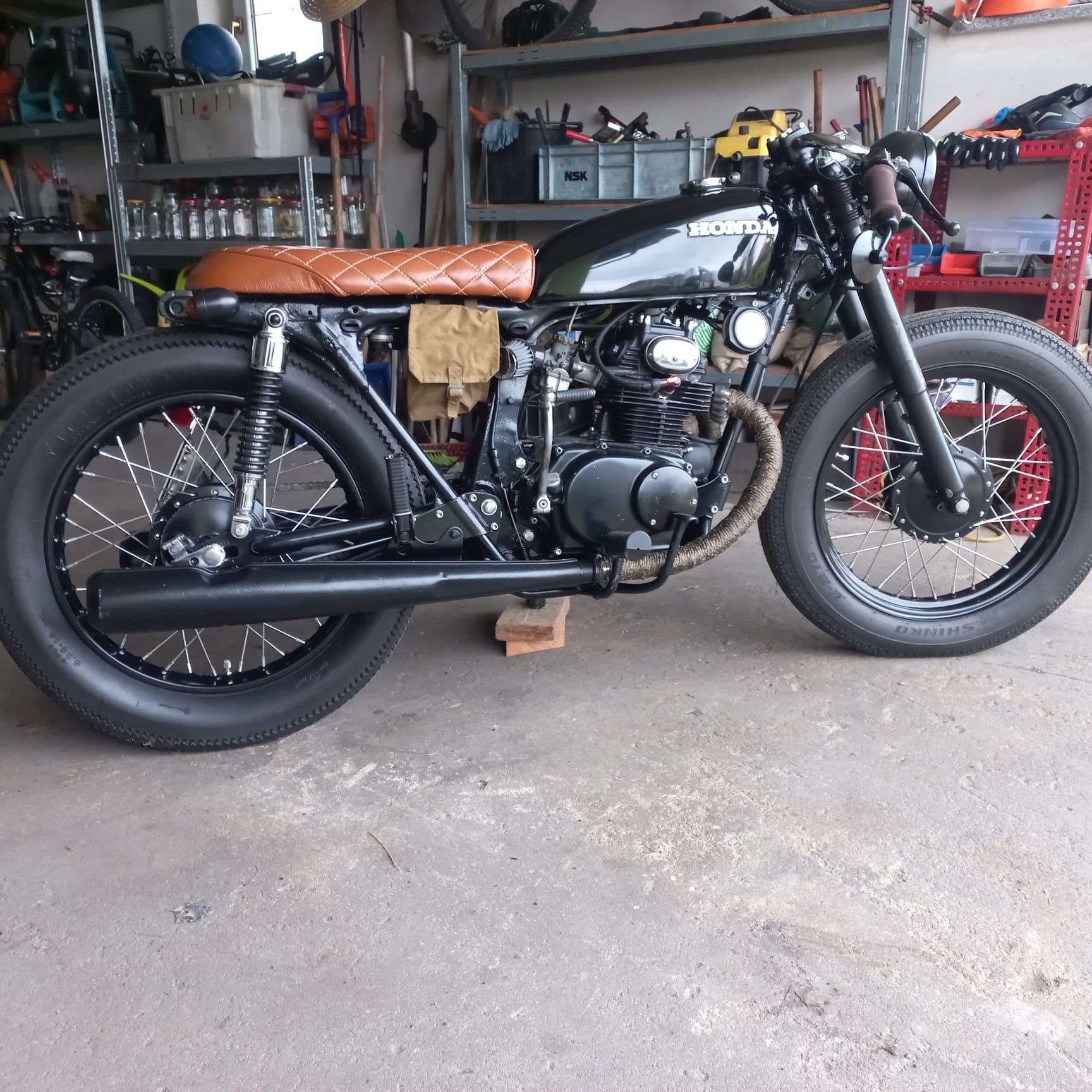 Motor Honda CB 175 super sport 1972 r.