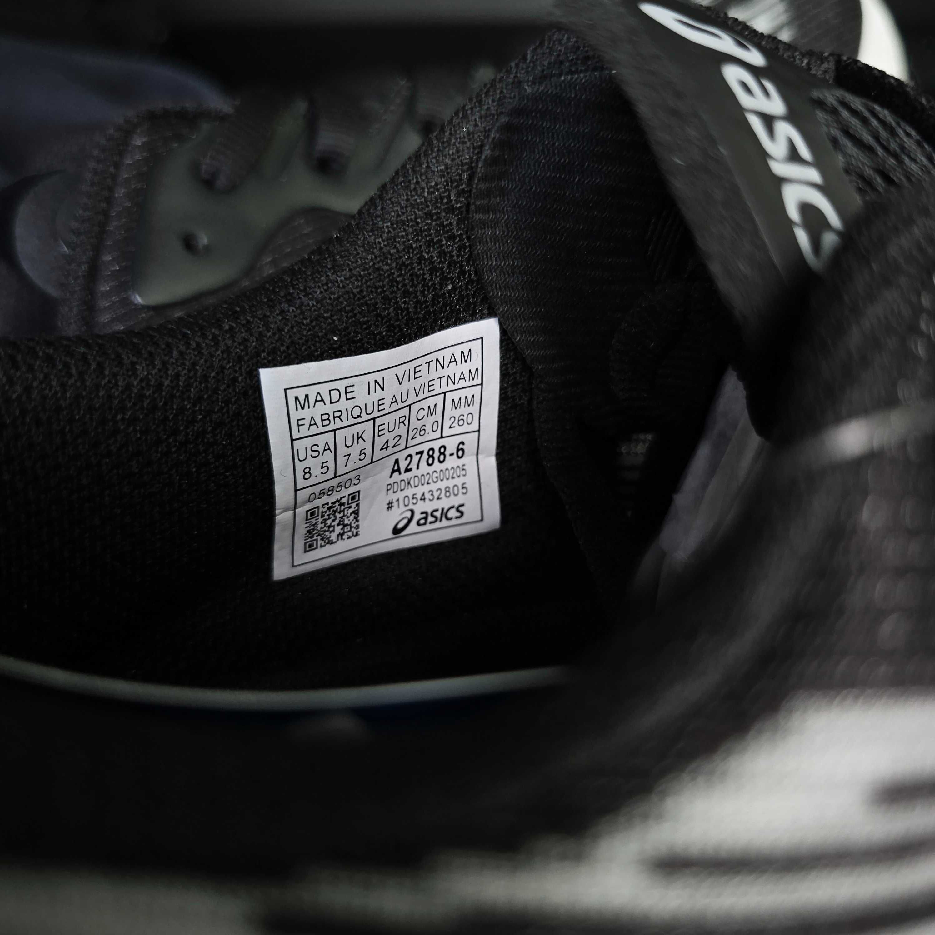 Чоловічі кросівки ASICS Novablast 3 сірі з зеленим