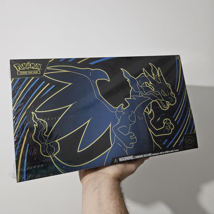 Pokemon TCG: Mega Charizard X ex - Ultra-Premium Collection