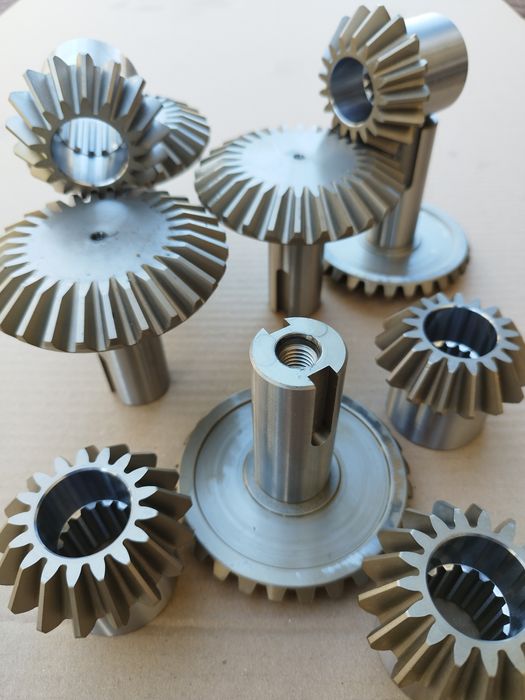 New Holland koła zębate z17/z28 zamienniki wysokiej jakości!!