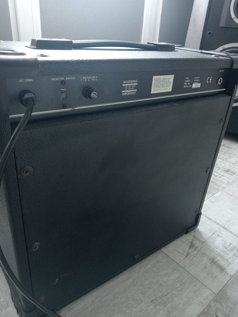 Wzmacniacz gitarowy