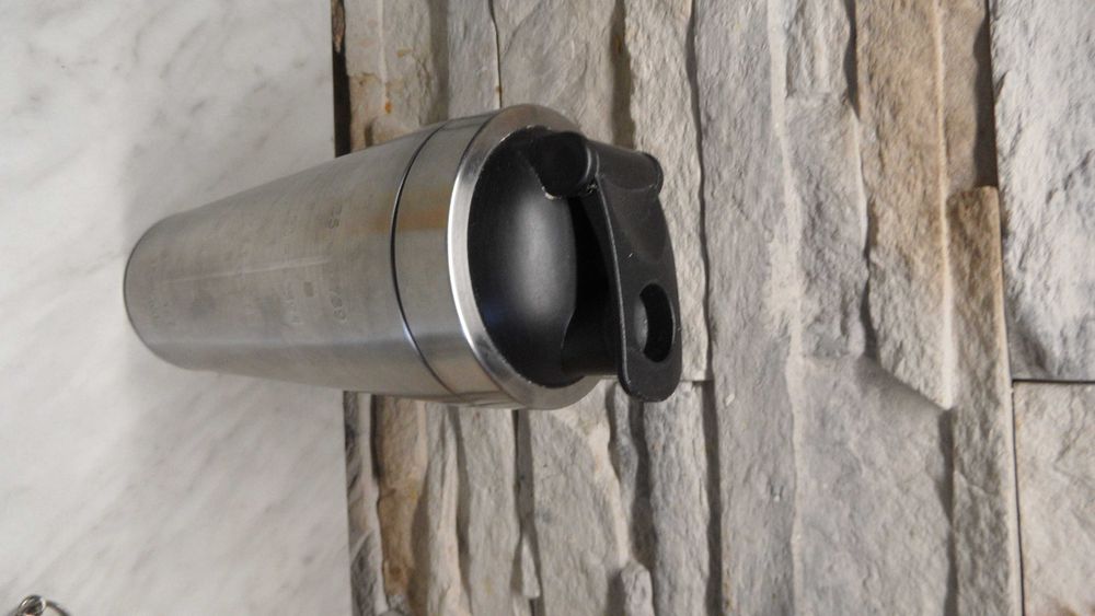Shaker /bidon metalowy