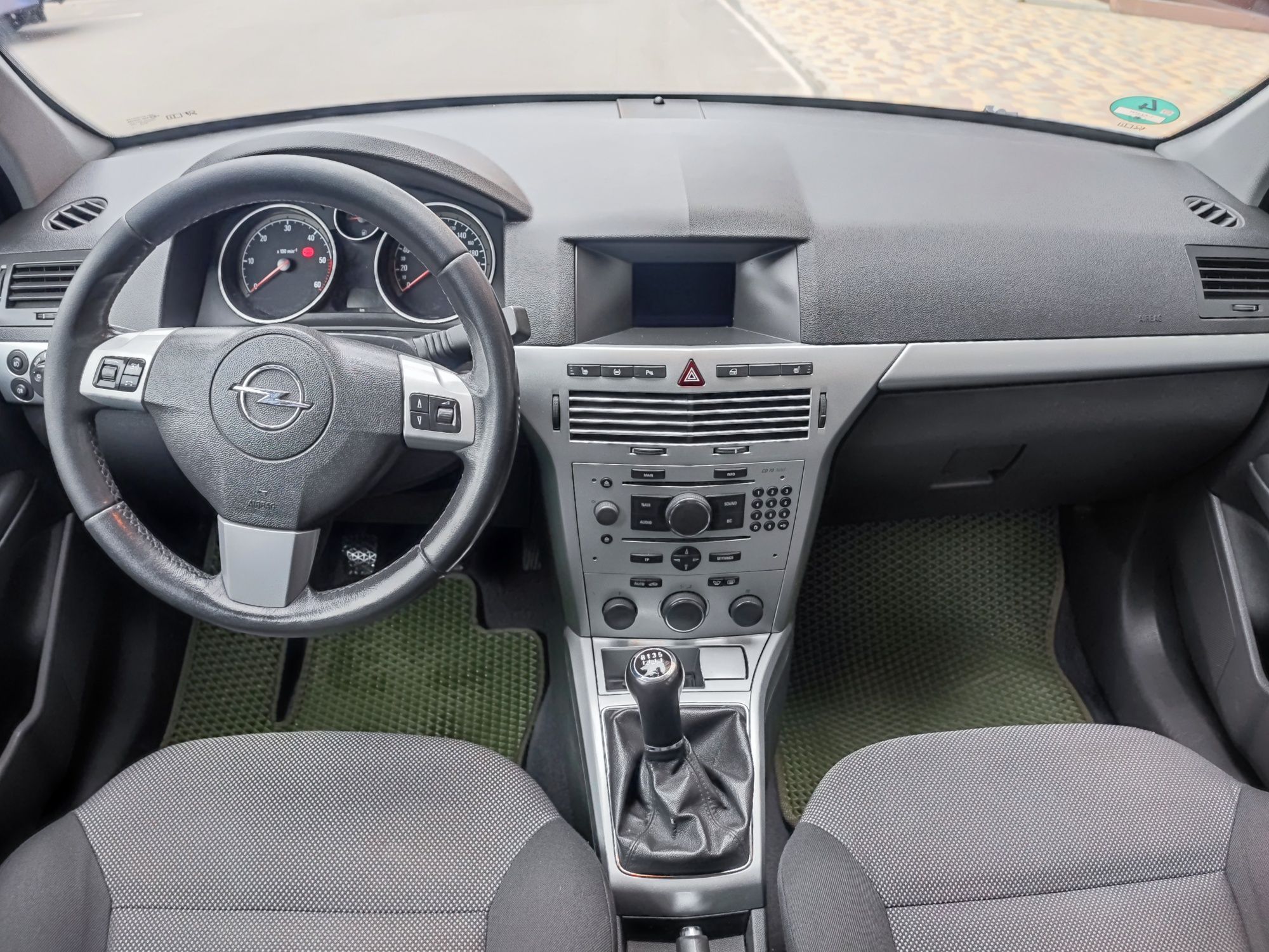 Opel Astra H 2010рік 1,7 дизель