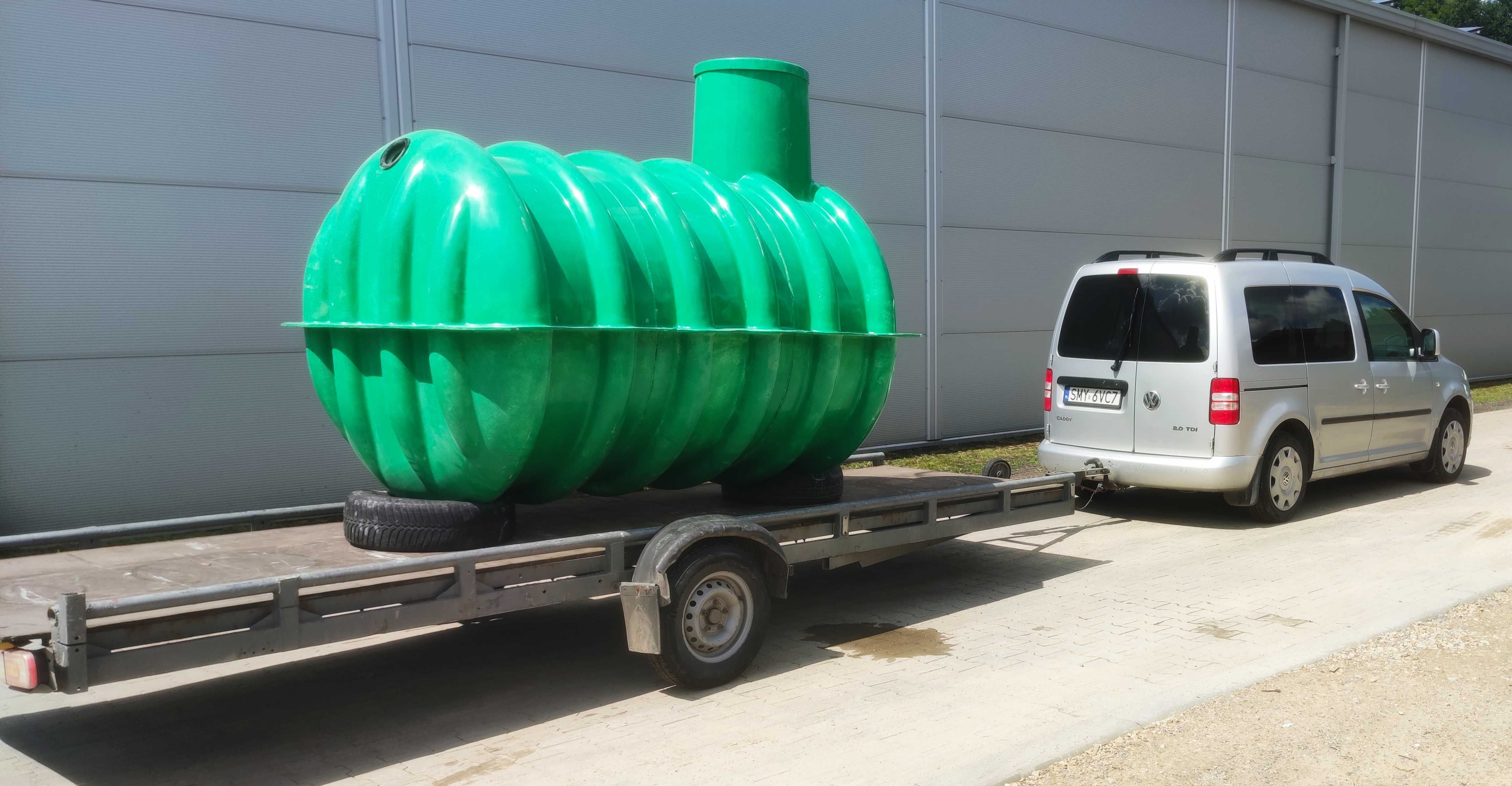 Zbiornik plastikowy na deszczówkę/szambo 4m3-/Producent