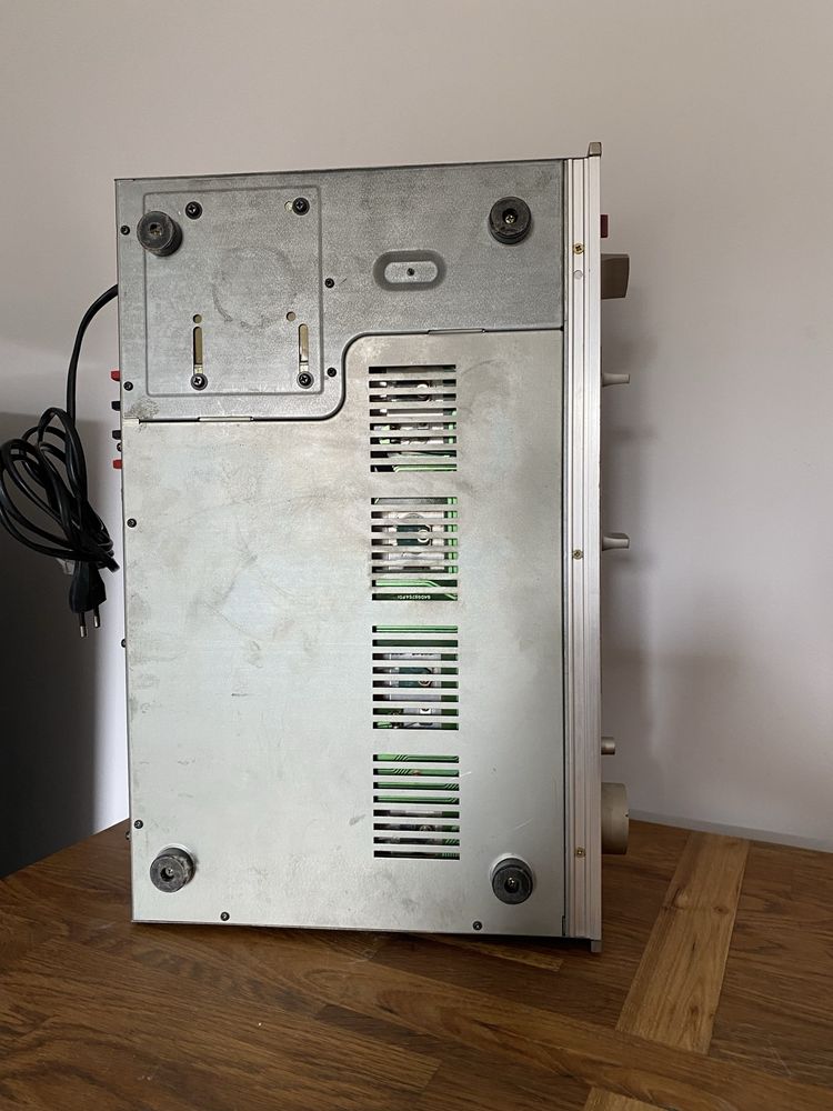 Wzmacniacz luxman L-235 70w8ohm