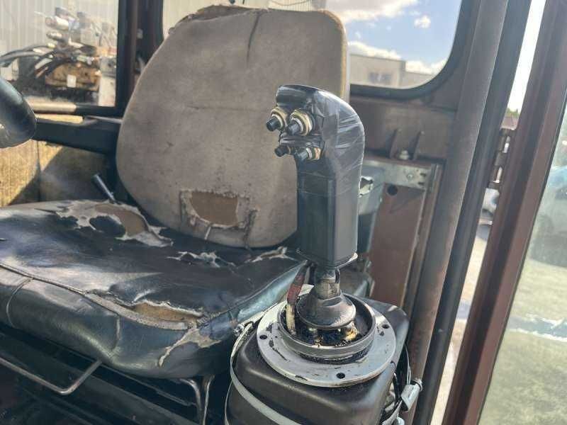 Escavadora de Manutenção CASE 1088P