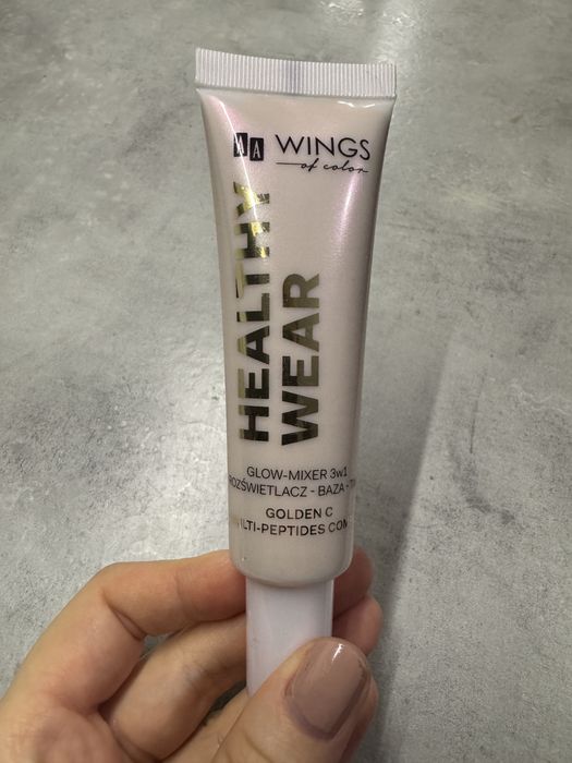 AA WINGS OF COLOR Healthy Wear Baza pod makijaż, 3w1, Glow Mixer