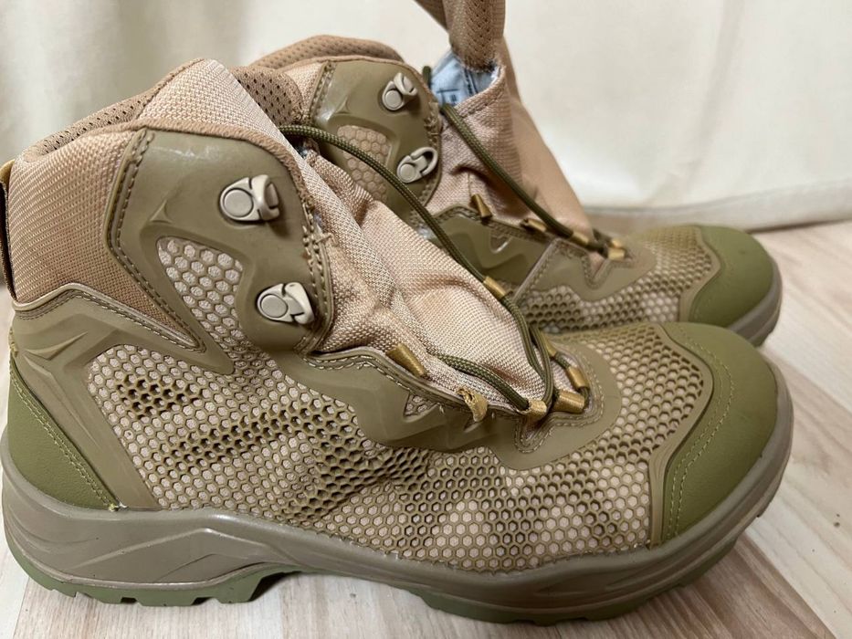 Військові чоботи БУ в гарному стані