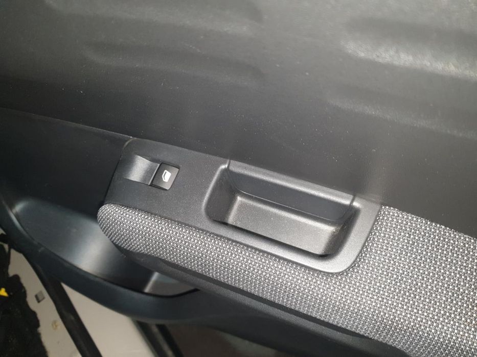Comando / botão / interruptor vidros trás direito CITROËN C3 Aircross
