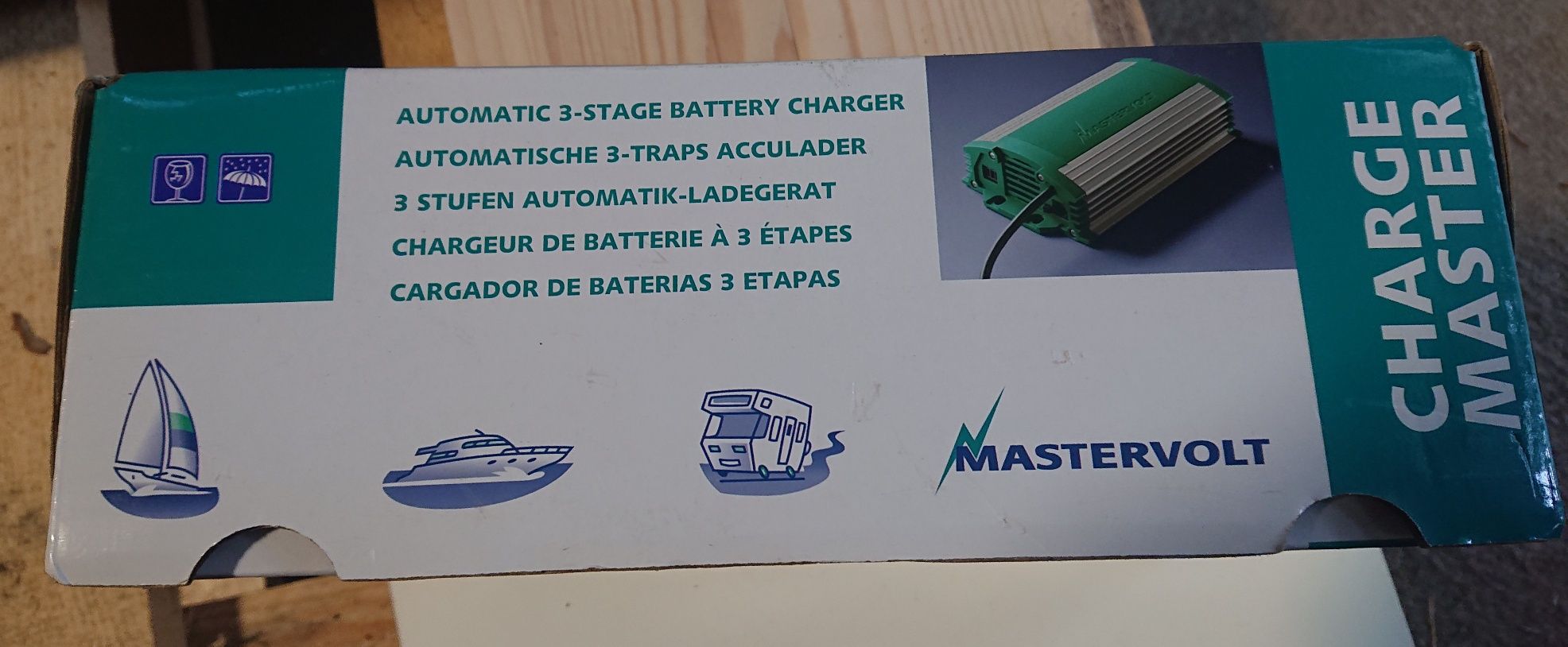 Prostownik do akumulatora ładowarka Master volt 24 V 6 A