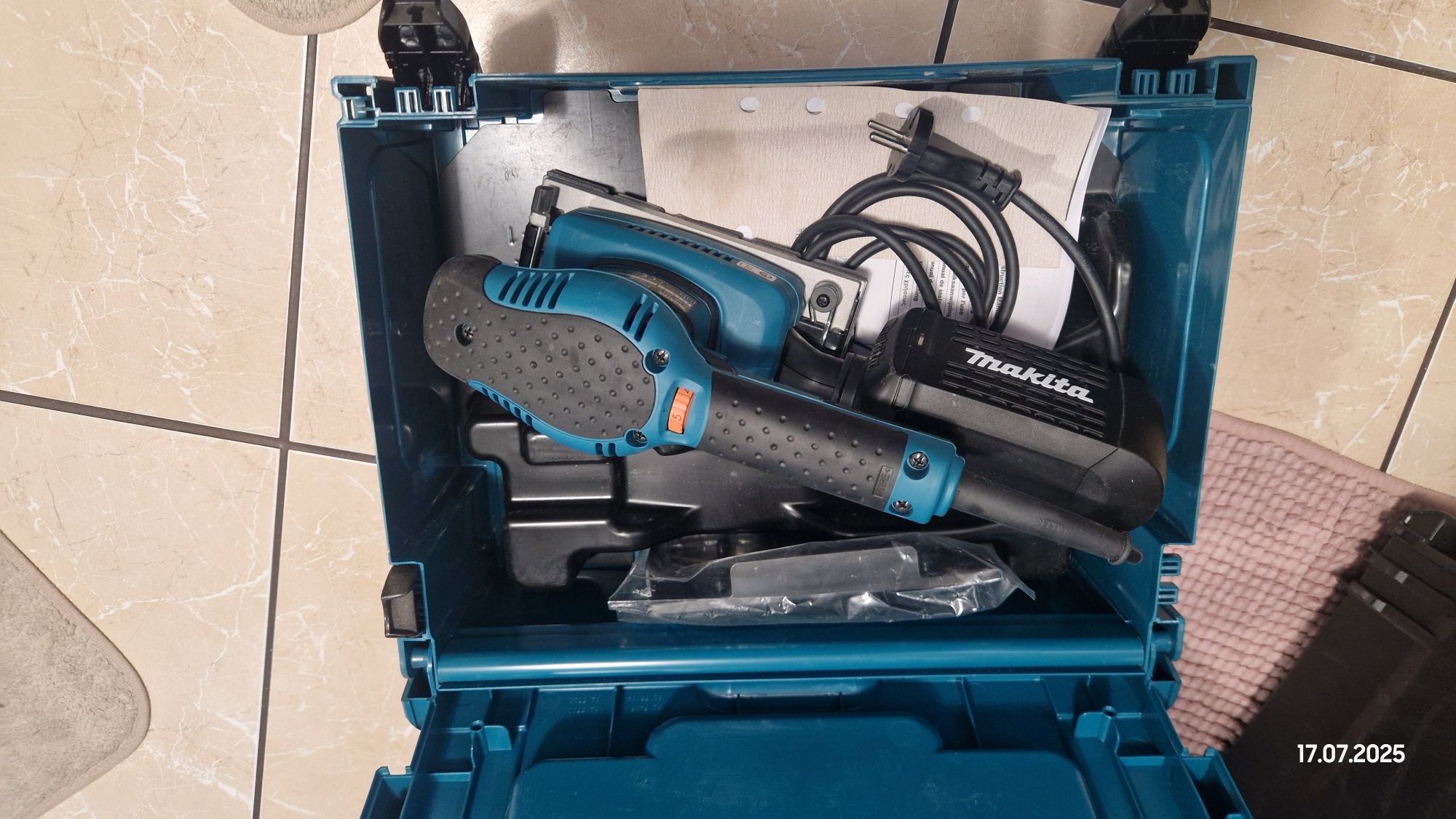 Szlifierka oscylacyjna Makita bo3711J  makpac
