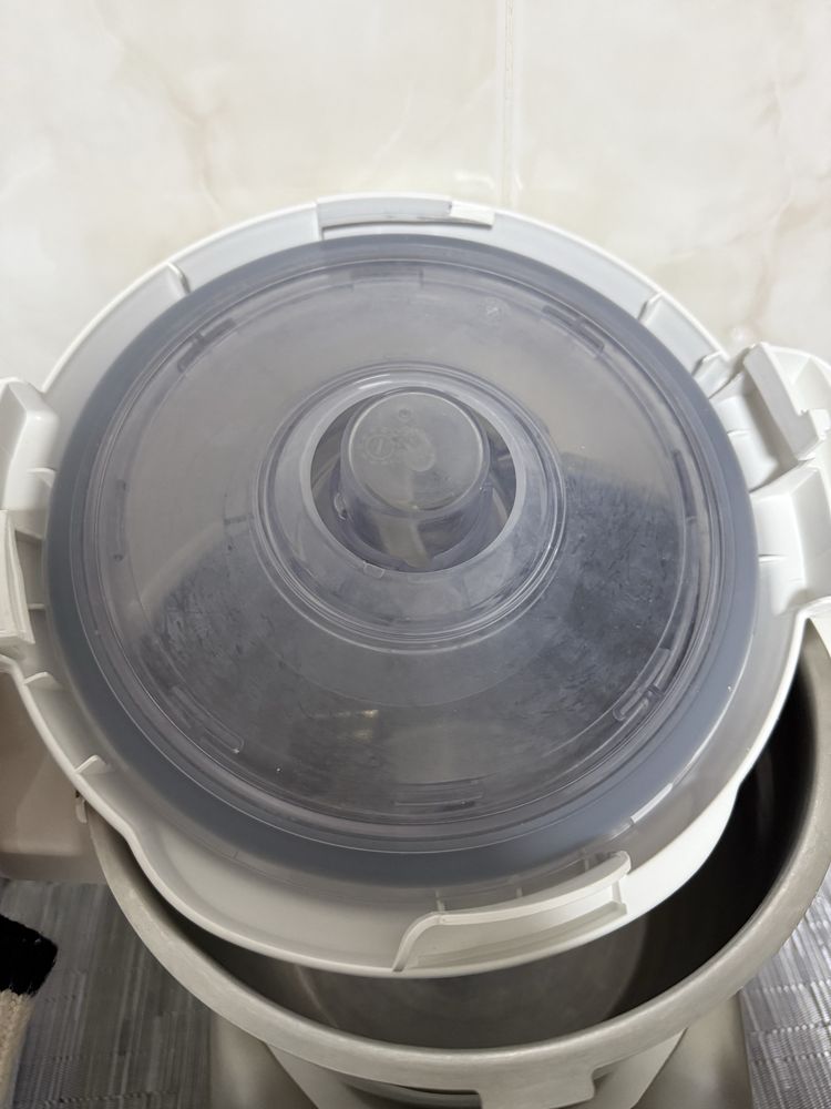 Robot Moulinex Cuisine Companion .HF800A13