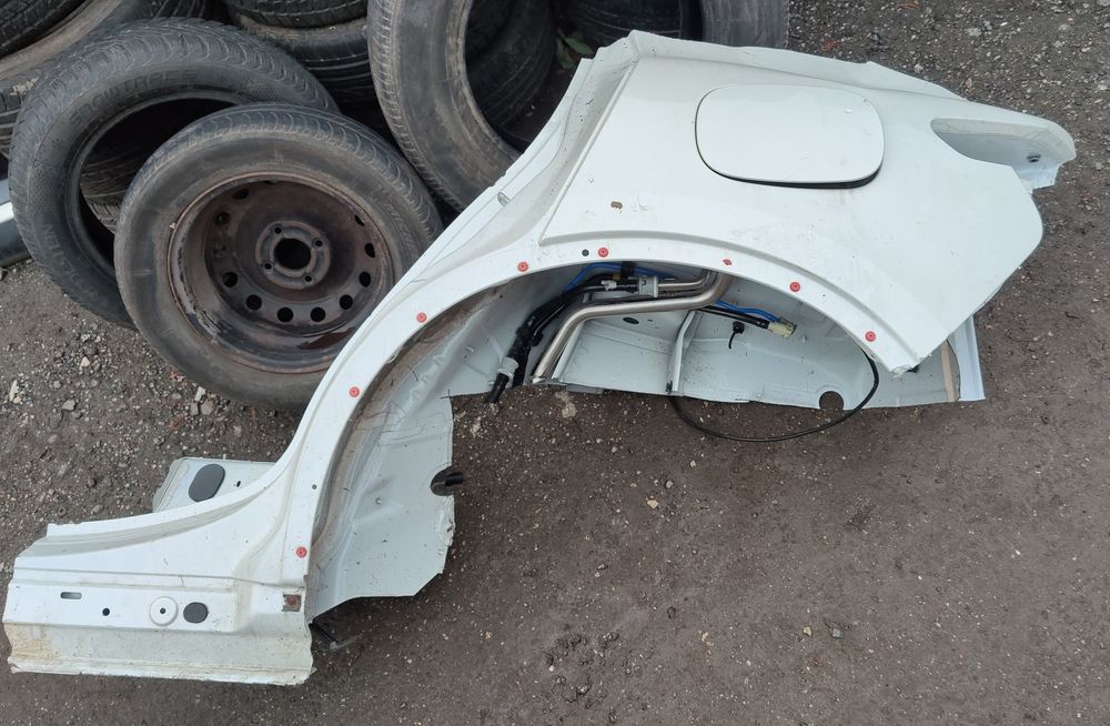 Alfa Romeo Stelvio błotnik tylny lewy ćwiartka tylna