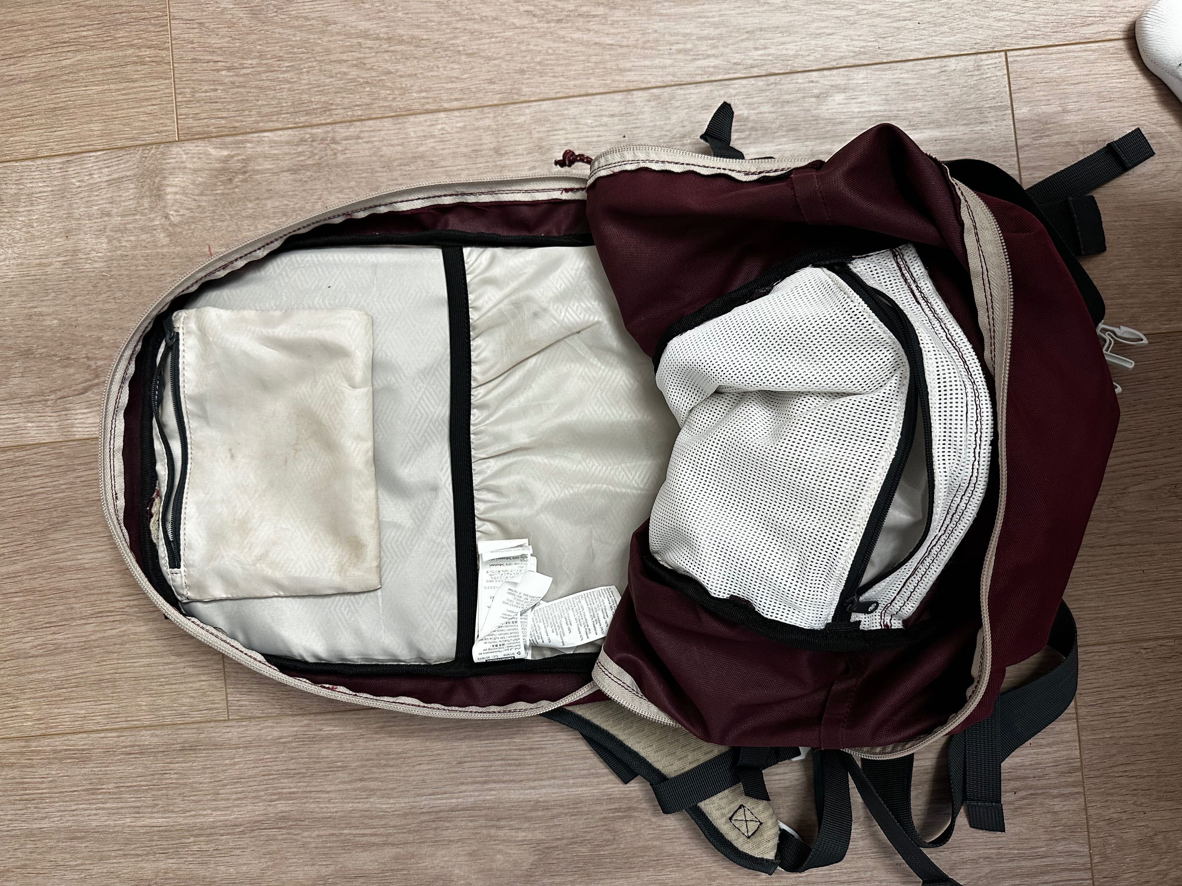 Plecak turystyczny Quechua Arpenaz NH100 30 l