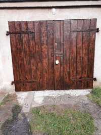 Drzwi garażowe drewniane używane