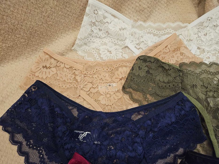 Majtki koronkowe zestaw 6szt