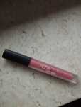 Pomadka matowa Huda Beauty odcień perfectionist