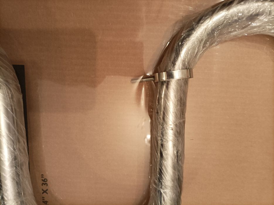 Новый полотенцесушитель FaDo, муфты, кран, переходник.