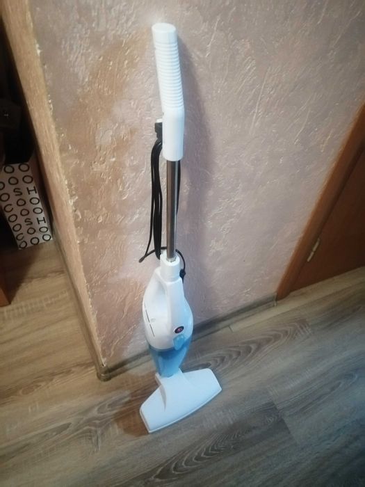Ручний пилосос продам