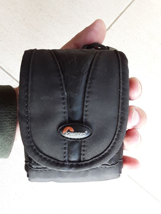 Bolsa para máquina fotográfica da marca Lowepro