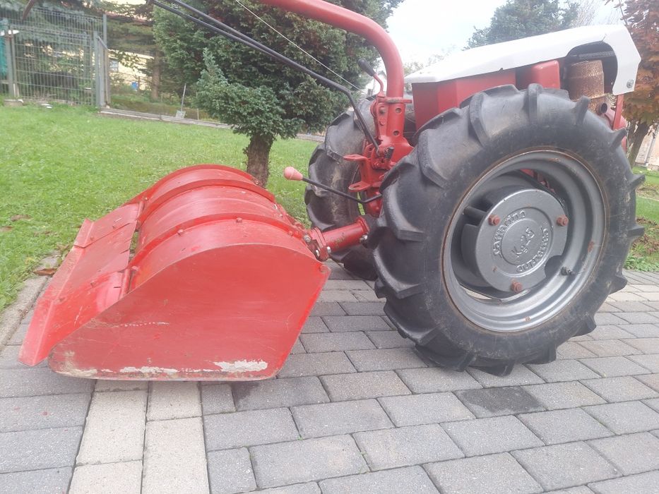 Dzik, glebogryzarka Antonio Carraro diesel