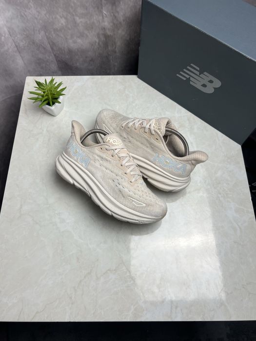 Кроссовки Hoka Clifton 9 Розмір 40 Original Взуття