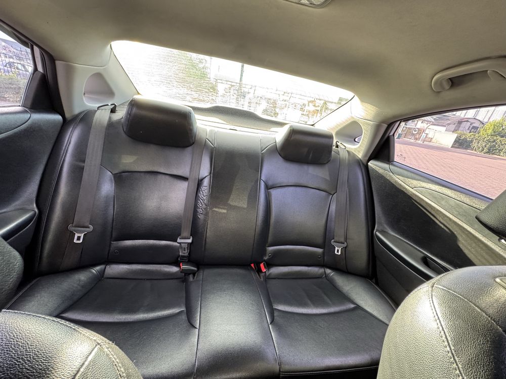 Продам машину Hyundai Sonata 2013 року