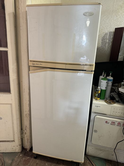 Продам холодильник NoFrost суха заморозка