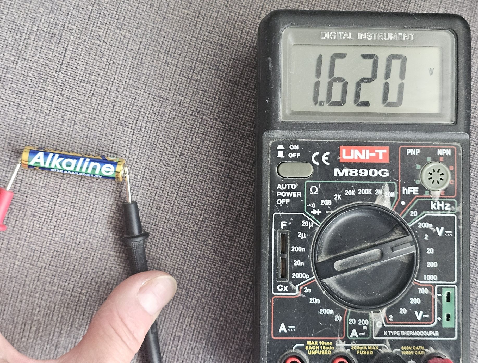 200 sztuk baterii AAA LR03, nowe