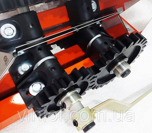 Подрібнювач винограду дробілка давілка для мезги під прес для соку