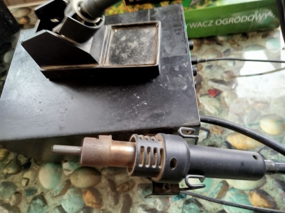 Паяльна станція LUKEY 852D +