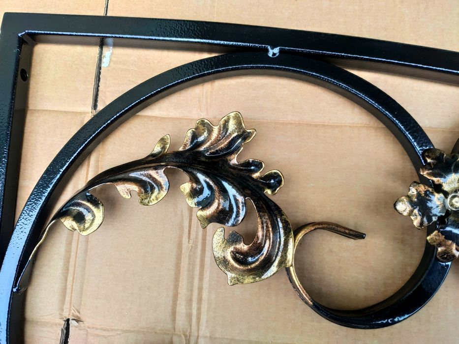 Козирок, навес, боковини до козирка, піддашок