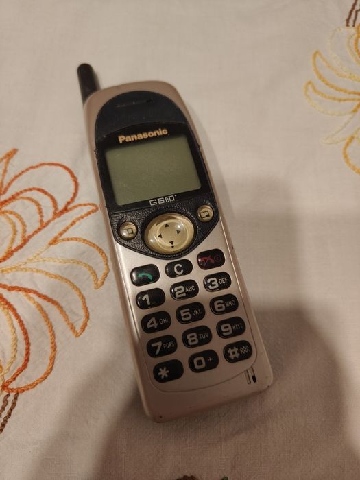 Telefon GSM Panasonic G600