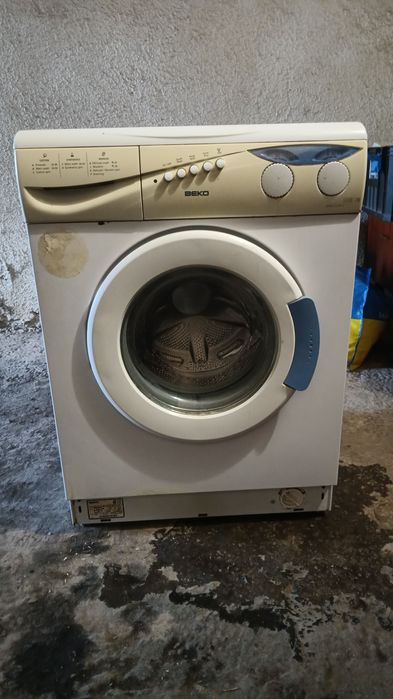 Пральна машинка беко