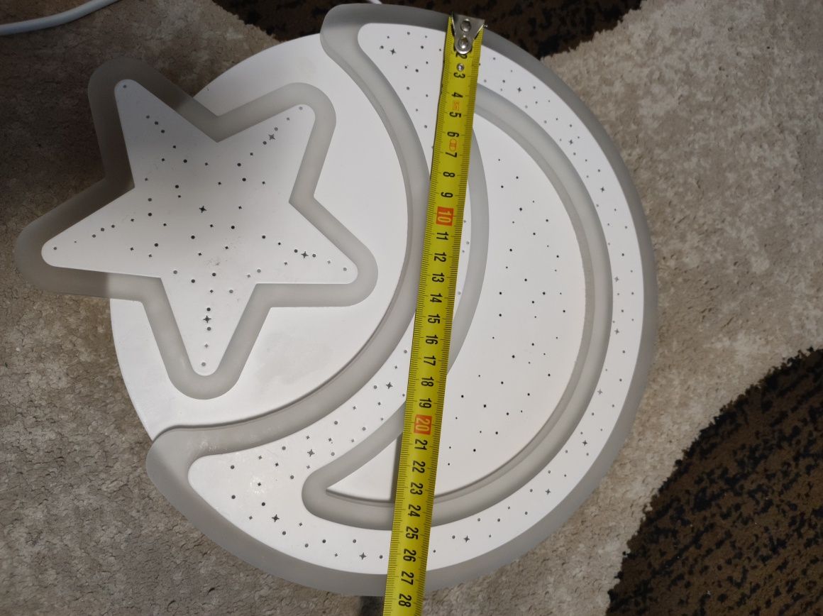 Продам Led люстру 84w