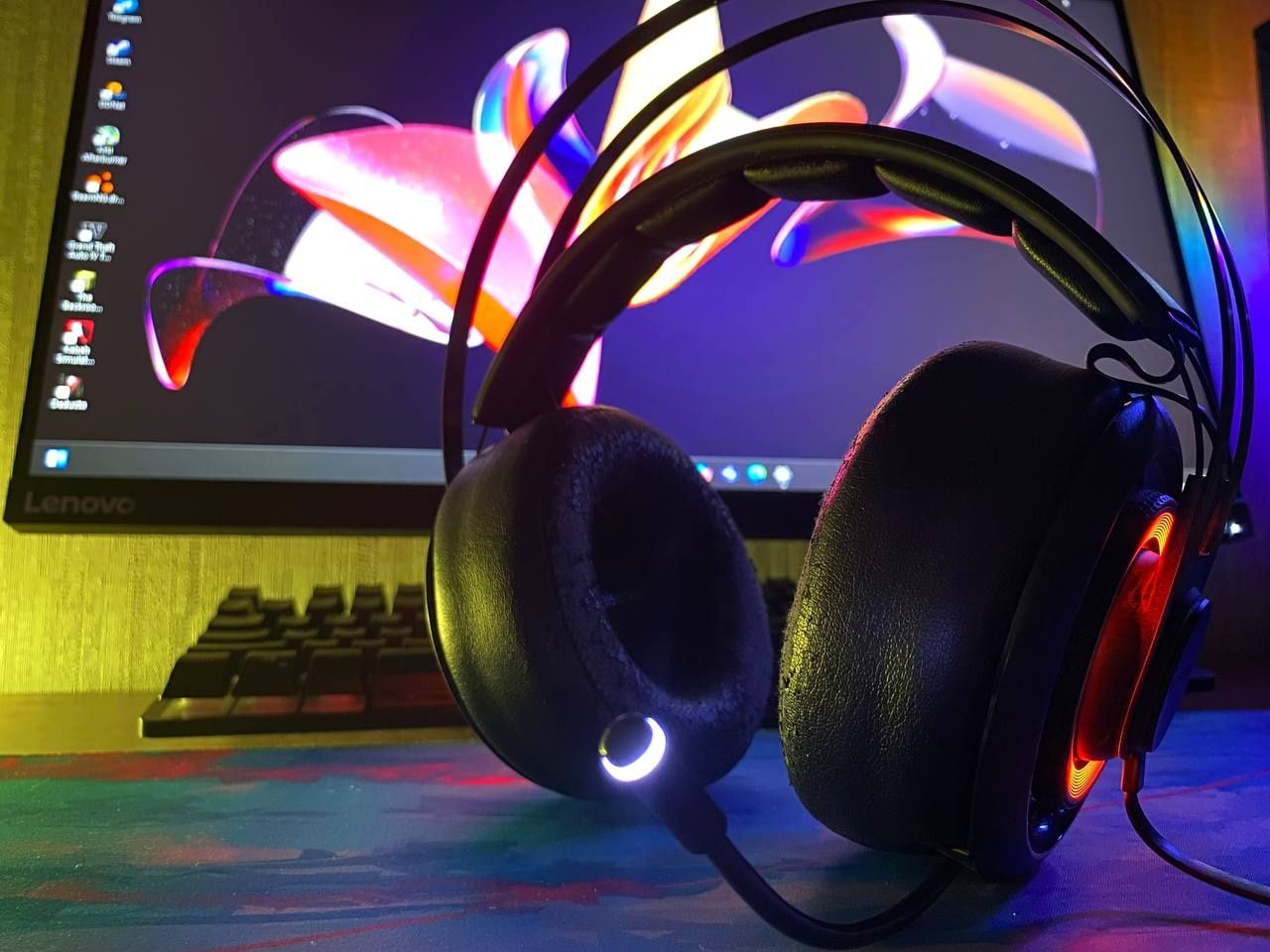 Навушники SteelSeries Siberia 650