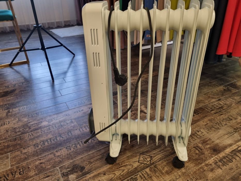 Оливний (масляний) радіатор Metier OR2000-9 2 кВт 9 секцій