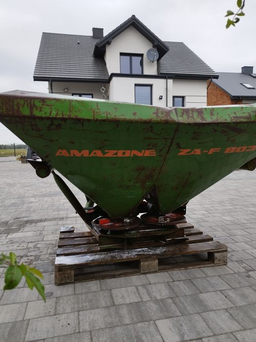 Rozsiewacz nawozów Amazone ZAF -803