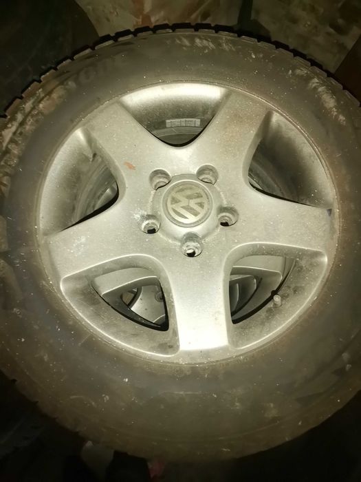 Продам б. У колеса размер 17 ваг