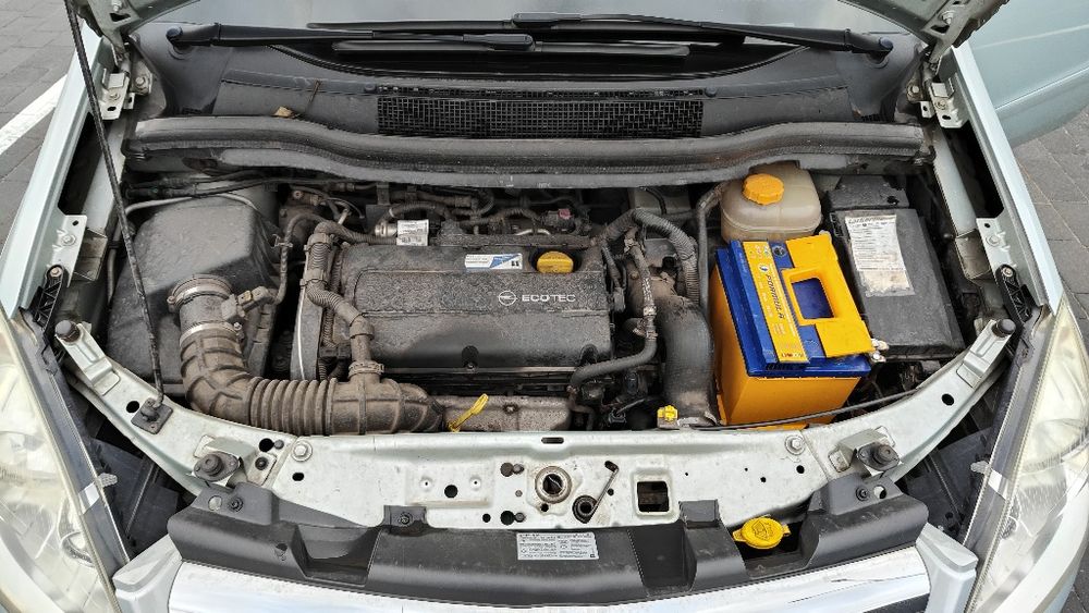 Опель Зафіра 1.6 турбо