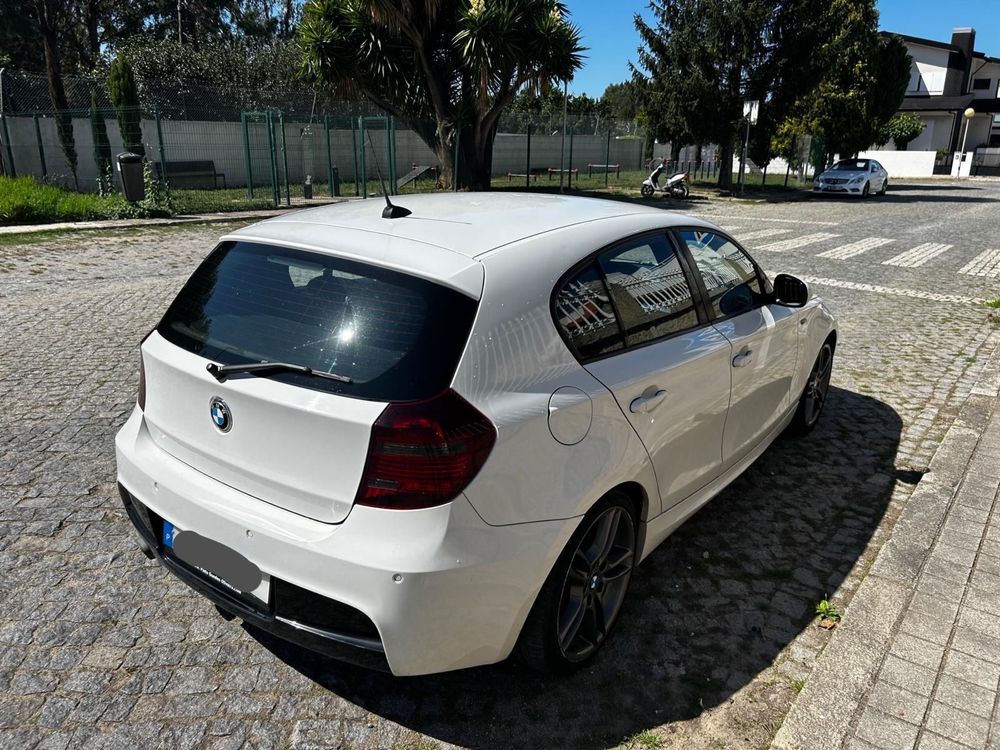 Bmw 118d Pack M Edition 180mil kms