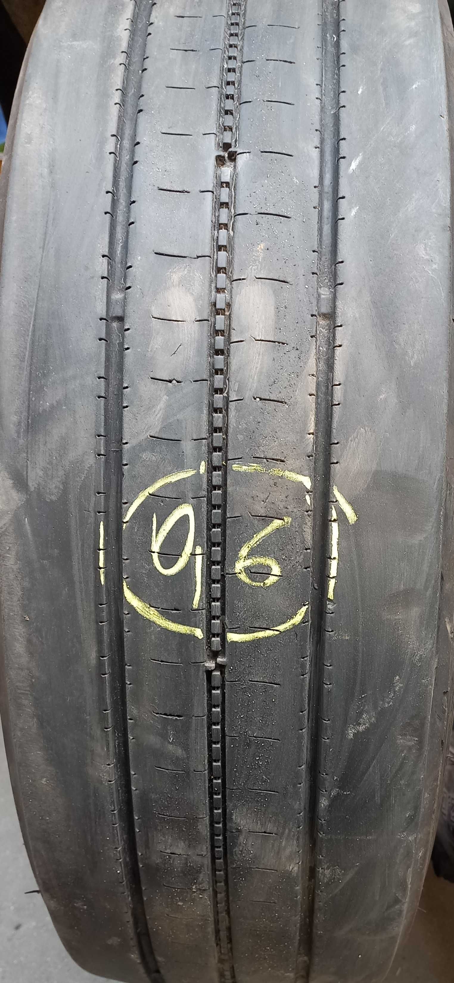 Opony ciężarowe 235/75R17.5 Bridgestone CAŁE *S