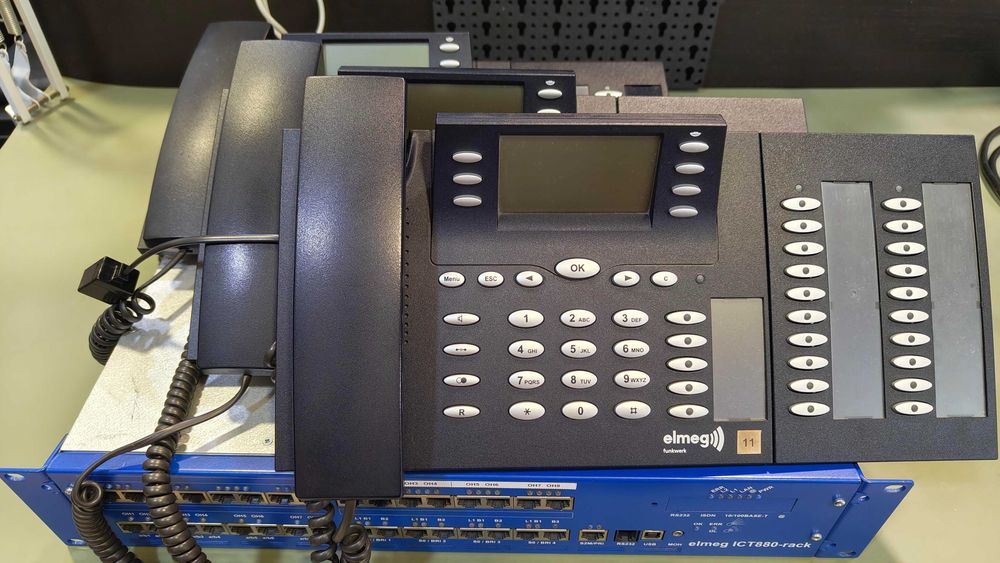 Central Telefónica Elmeg ICT880 +3 Telefones