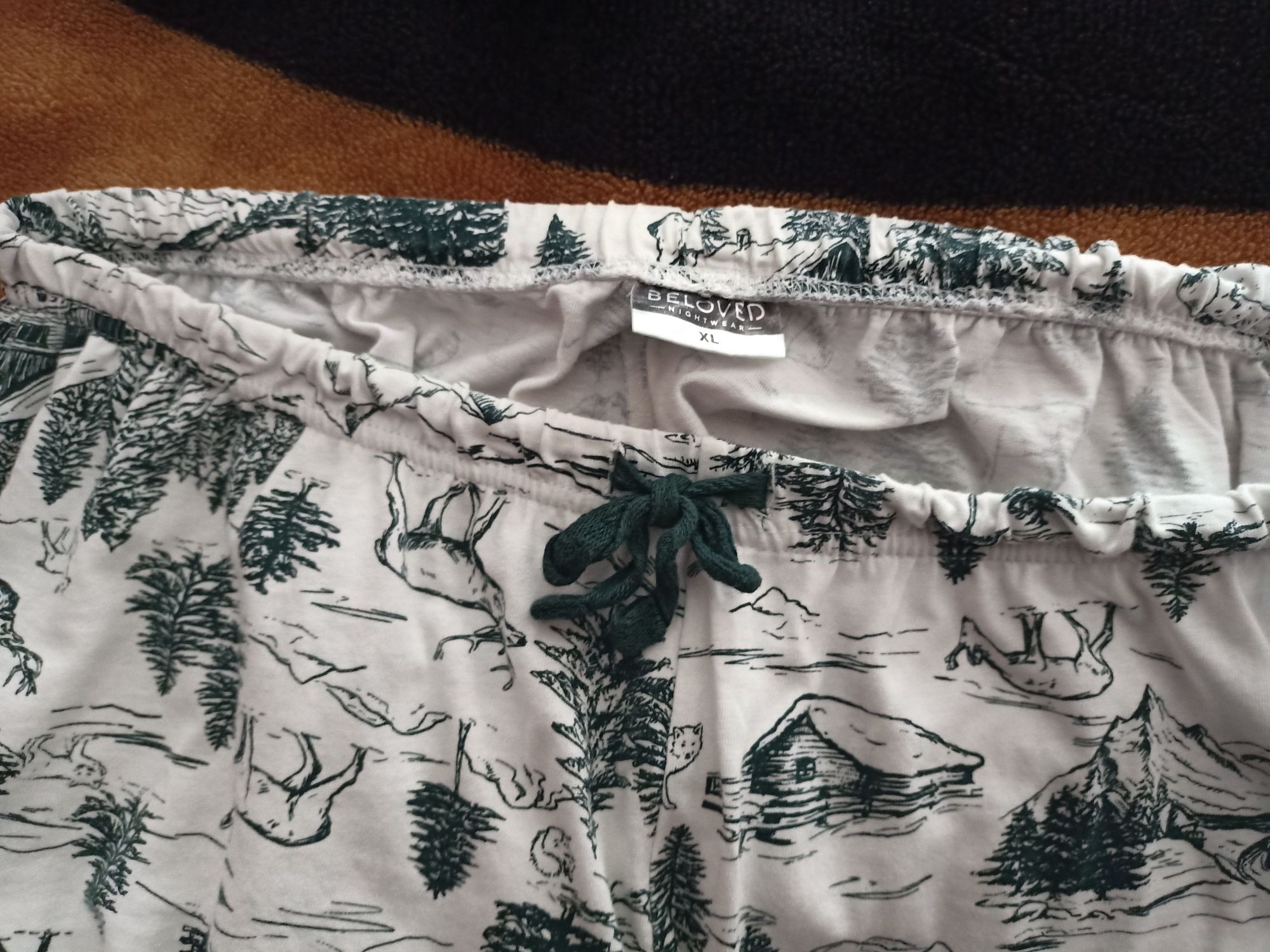 Spodnie do piżamy wzór leśny XL