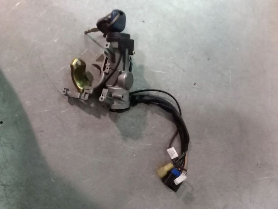 CANHÃO DE IGNIÇÃO KIA CARNIVAL