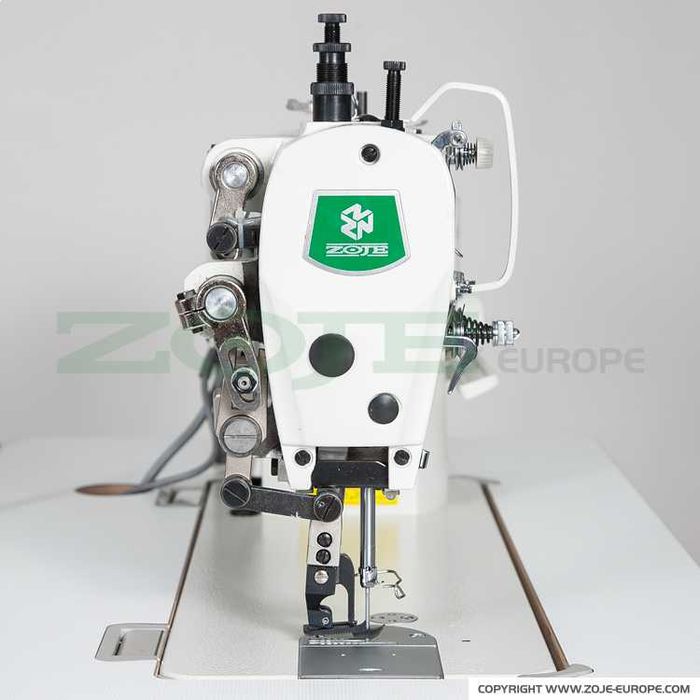 Máquina de costura industrial Duplo arrasto ZOJE para estofos e couro
