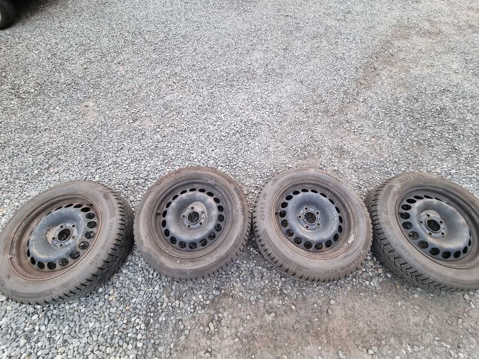 AUDI A4 B8 Komplet Felg z Oponami ZIMA  5x112 7Jx16' ET39