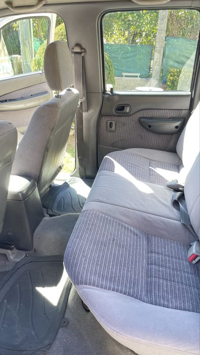 mazda b-2500 pick up 4x4