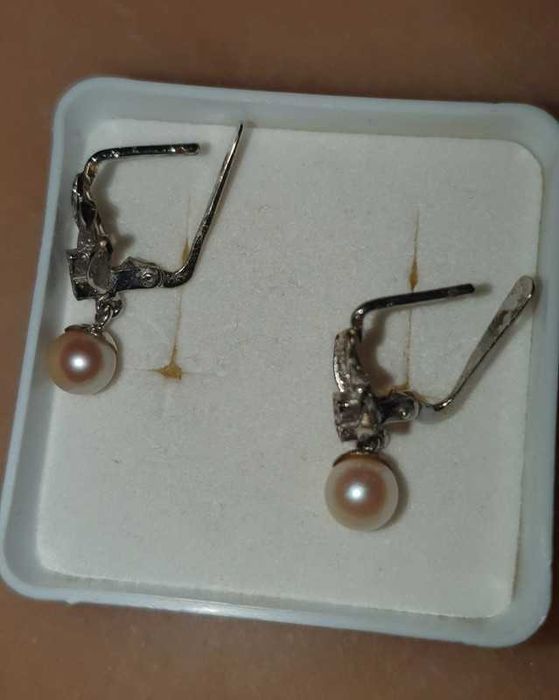 Brincos ouro branco 18 quilates